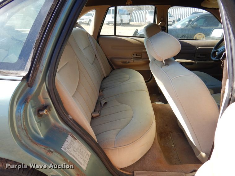 image for item DF0063 1997 Ford Crown Victoria Police Interceptor