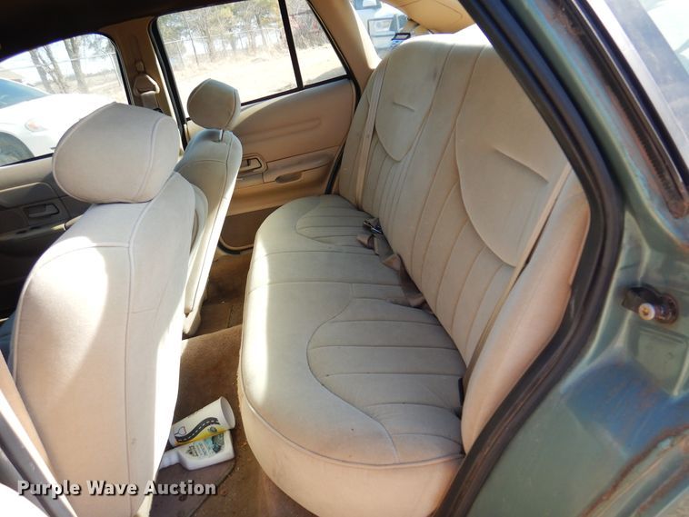 image for item DF0063 1997 Ford Crown Victoria Police Interceptor