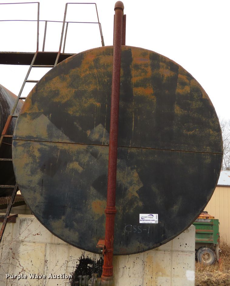 image for item DH0637 Oil tank