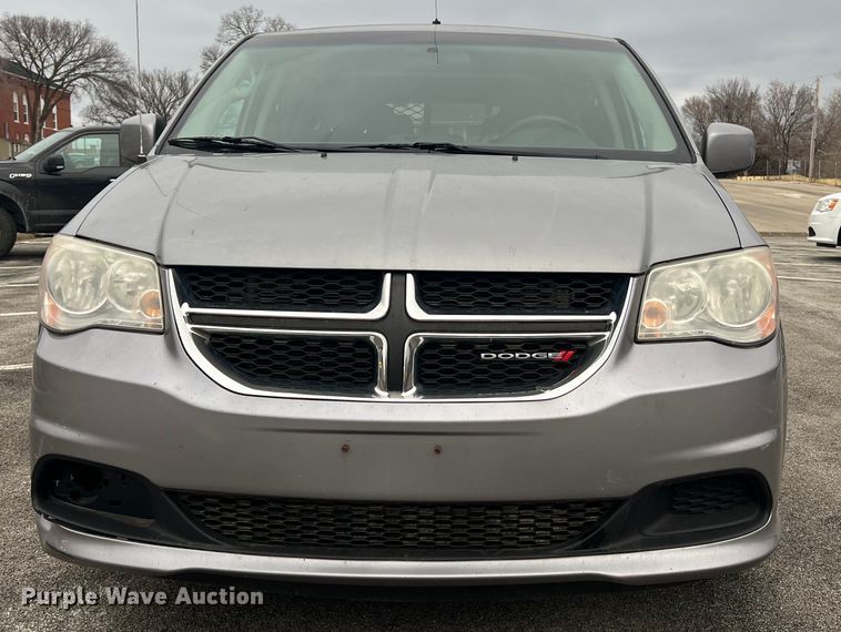 image for item DH8179 2013 Dodge Grand Caravan  van