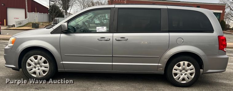 image for item DH8179 2013 Dodge Grand Caravan  van
