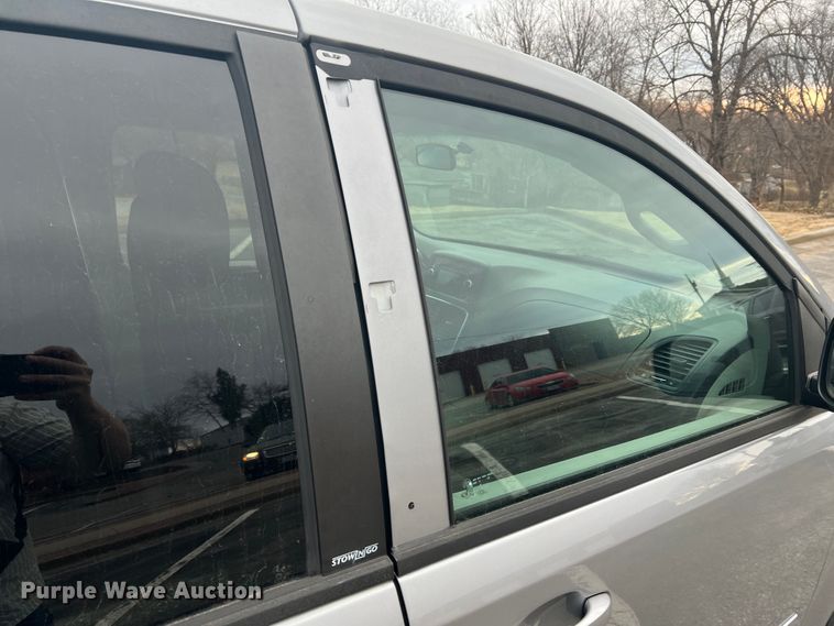 image for item DH8179 2013 Dodge Grand Caravan  van