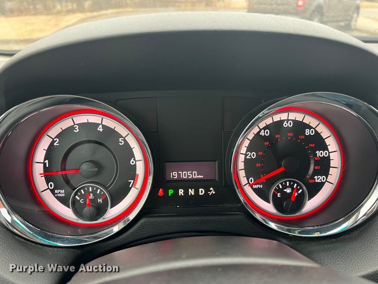 image for item DH8179 2013 Dodge Grand Caravan  van