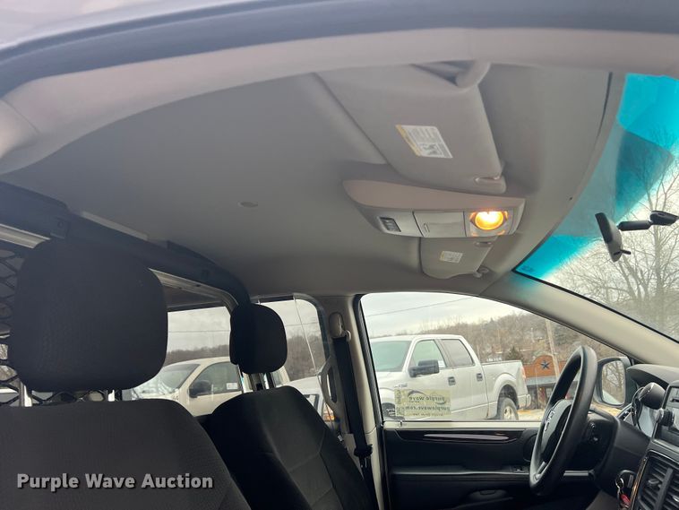 image for item DH8179 2013 Dodge Grand Caravan  van