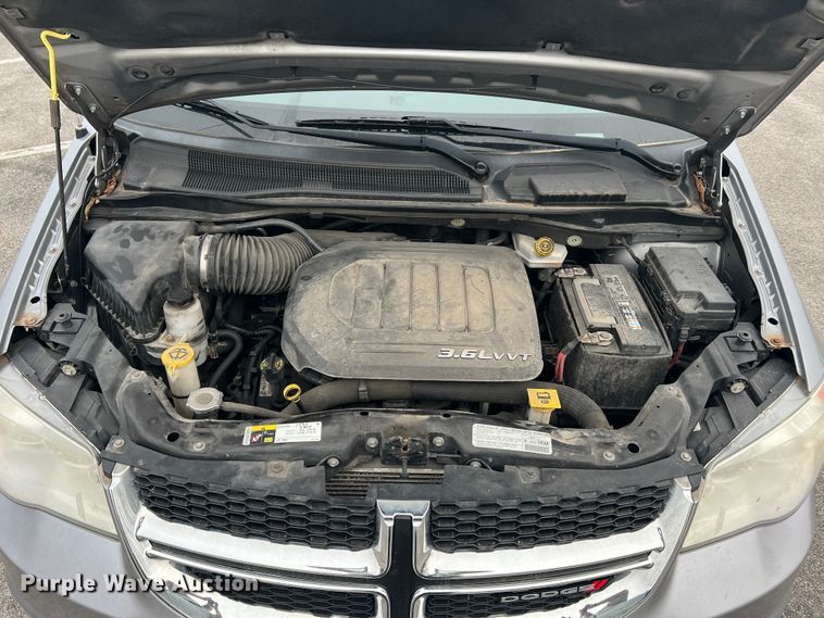 image for item DH8179 2013 Dodge Grand Caravan  van