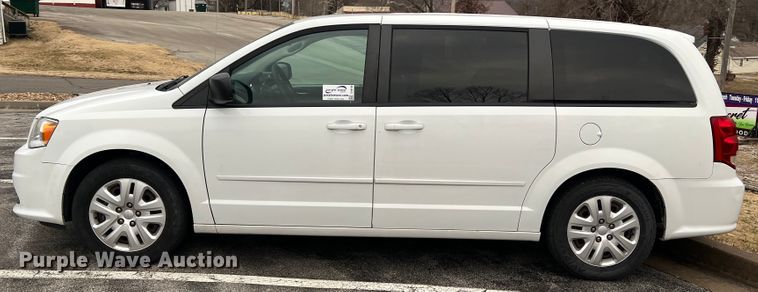 image for item DH8180 2016 Dodge Grand Caravan  van