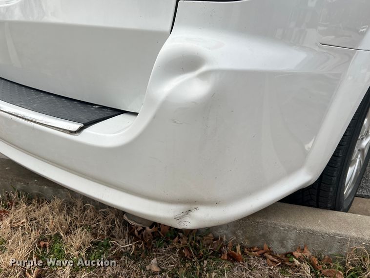 image for item DH8180 2016 Dodge Grand Caravan  van