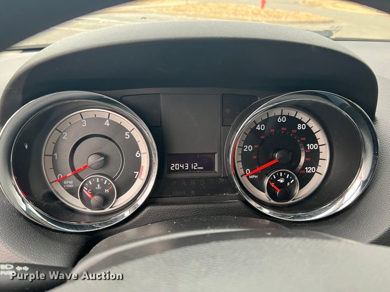 image for item DH8180 2016 Dodge Grand Caravan  van