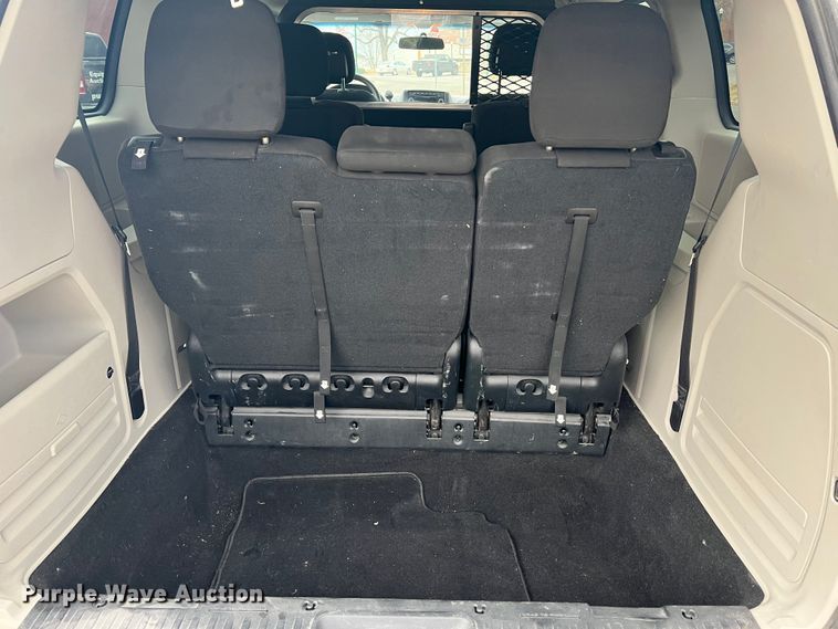 image for item DH8180 2016 Dodge Grand Caravan  van