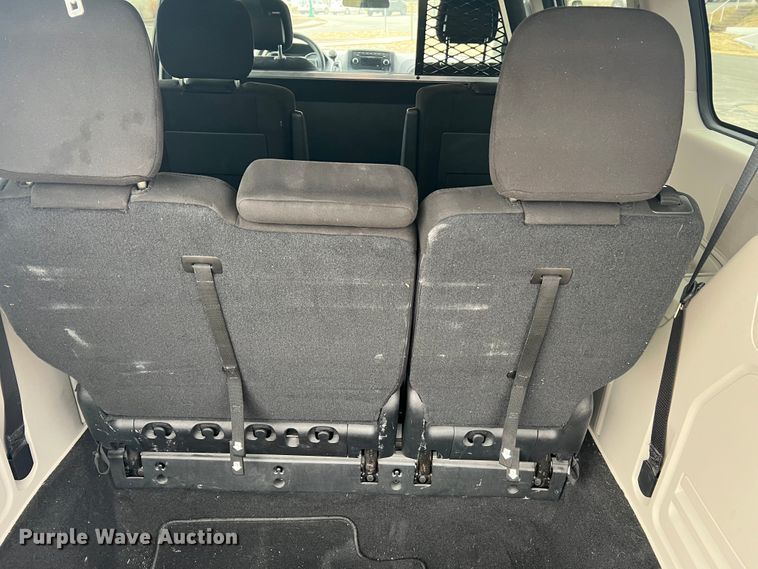 image for item DH8180 2016 Dodge Grand Caravan  van