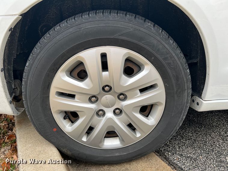 image for item DH8180 2016 Dodge Grand Caravan  van