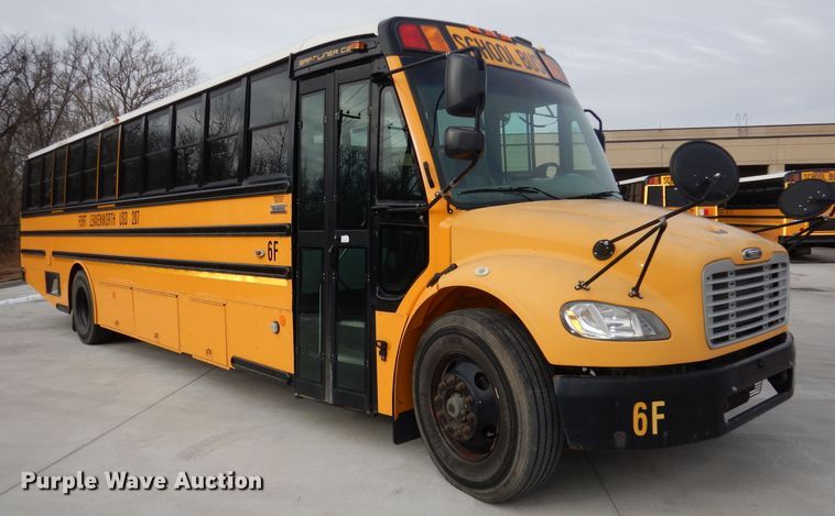 image for item DH8828 2009 Freightliner B2  school bus