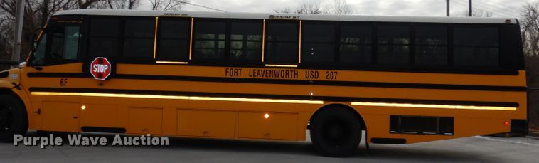 image for item DH8828 2009 Freightliner B2  school bus