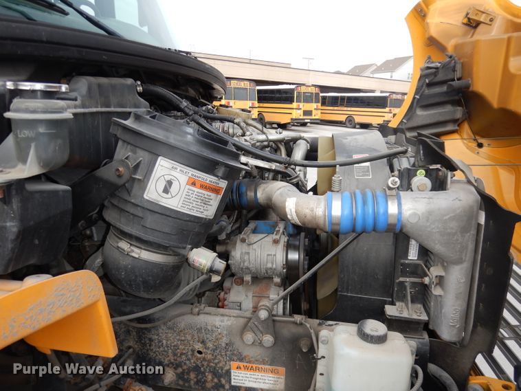 image for item DH8828 2009 Freightliner B2  school bus