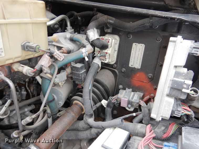 image for item DH8828 2009 Freightliner B2  school bus