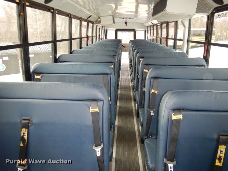 image for item DH8828 2009 Freightliner B2  school bus