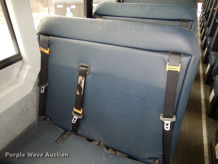 image for item DH8828 2009 Freightliner B2  school bus