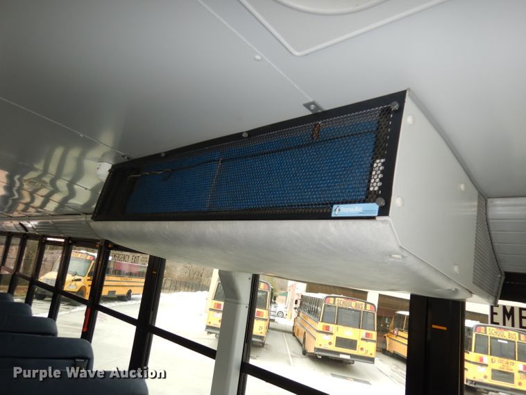 image for item DH8828 2009 Freightliner B2  school bus