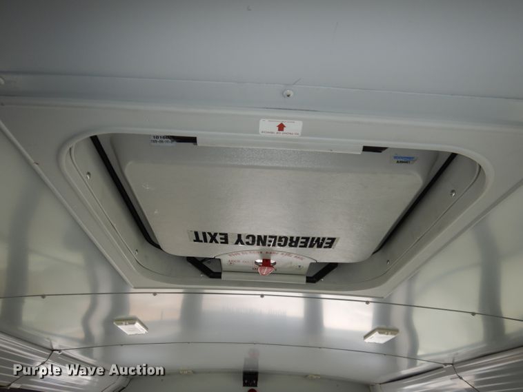 image for item DH8828 2009 Freightliner B2  school bus