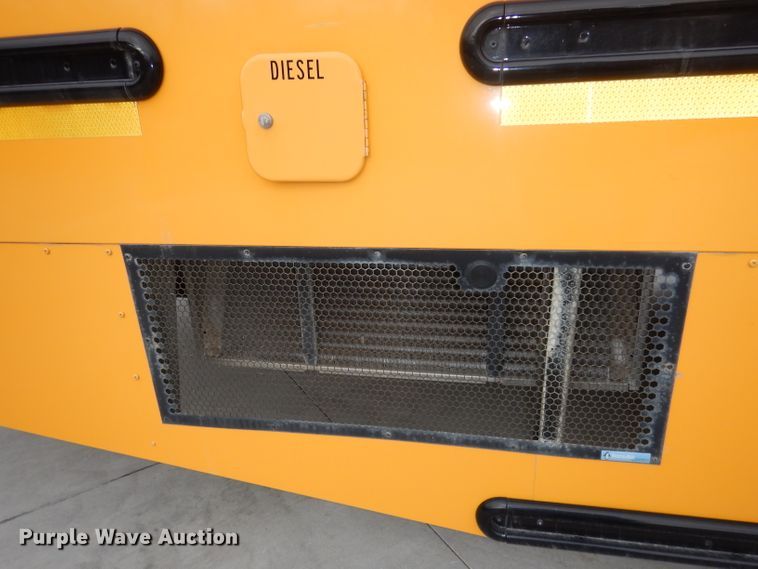 image for item DH8828 2009 Freightliner B2  school bus
