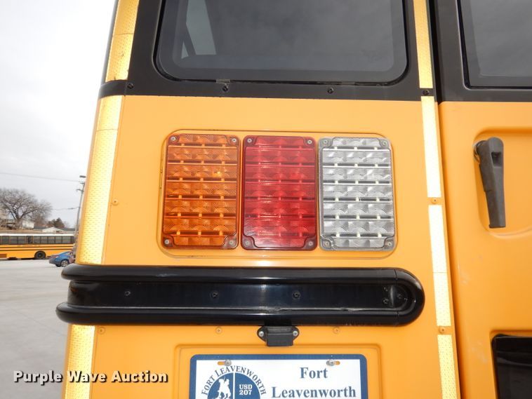 image for item DH8828 2009 Freightliner B2  school bus