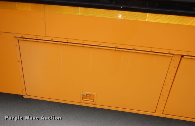 image for item DH8828 2009 Freightliner B2  school bus