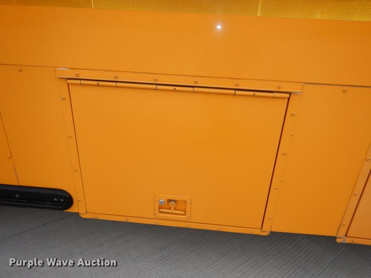 image for item DH8828 2009 Freightliner B2  school bus