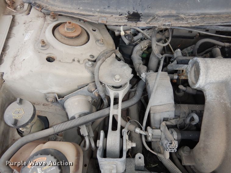 image for item DH8846 2000 Ford Taurus