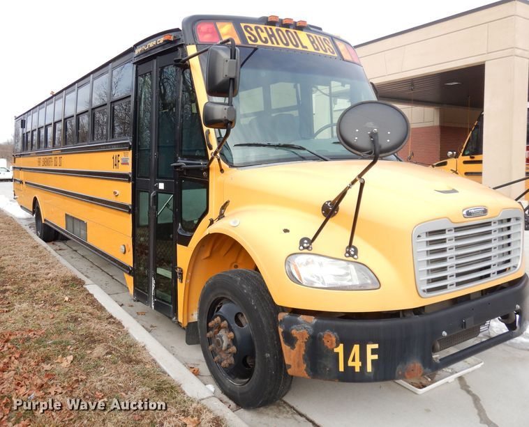 image for item DH8872 2008 Freightliner B2  school bus