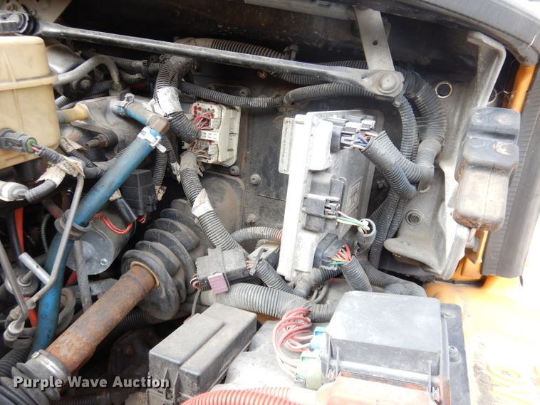 image for item DH8872 2008 Freightliner B2  school bus