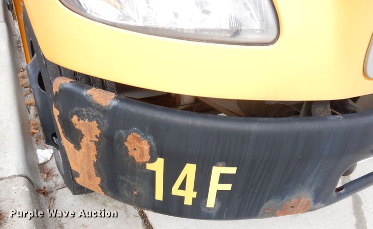 image for item DH8872 2008 Freightliner B2  school bus