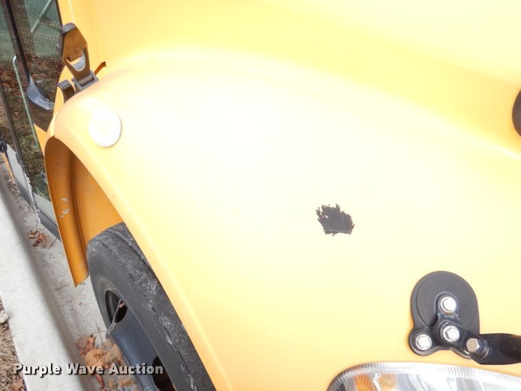 image for item DH8872 2008 Freightliner B2  school bus