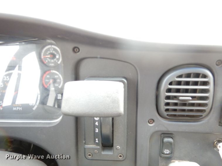 image for item DH8872 2008 Freightliner B2  school bus