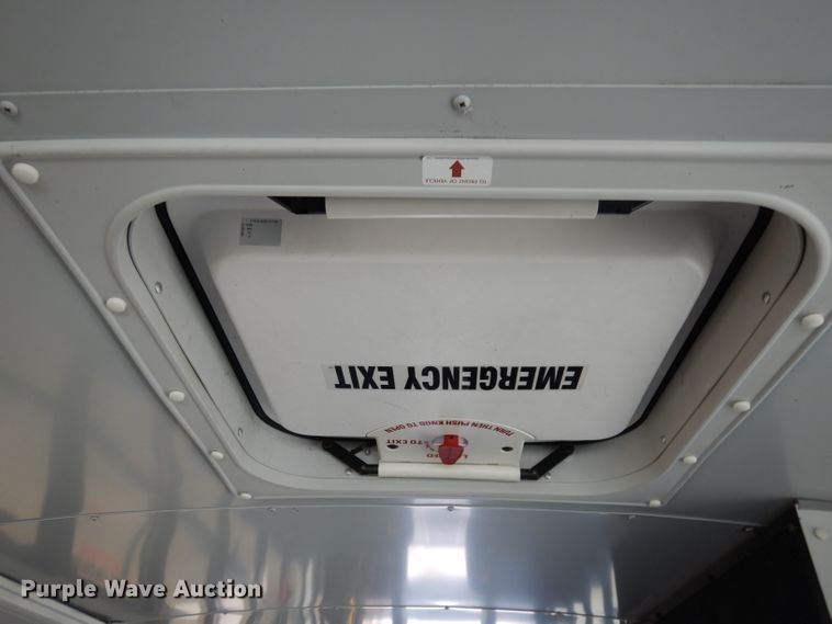 image for item DH8872 2008 Freightliner B2  school bus