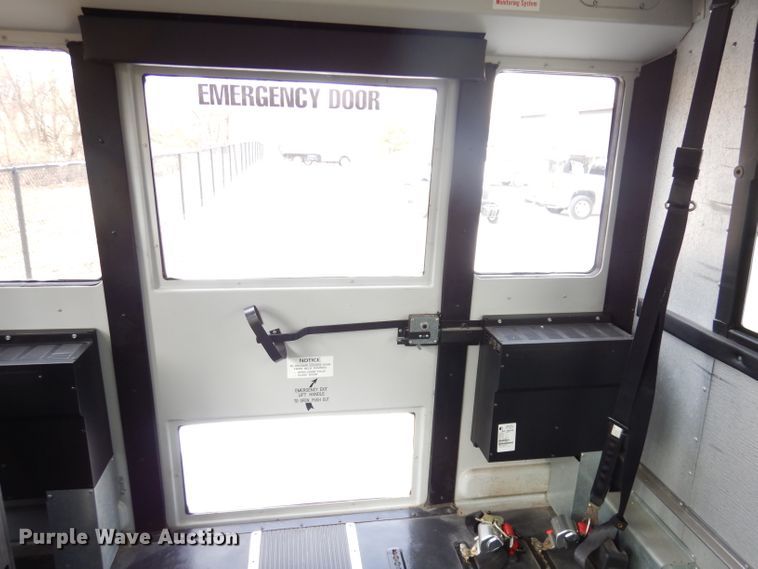 image for item DH8872 2008 Freightliner B2  school bus