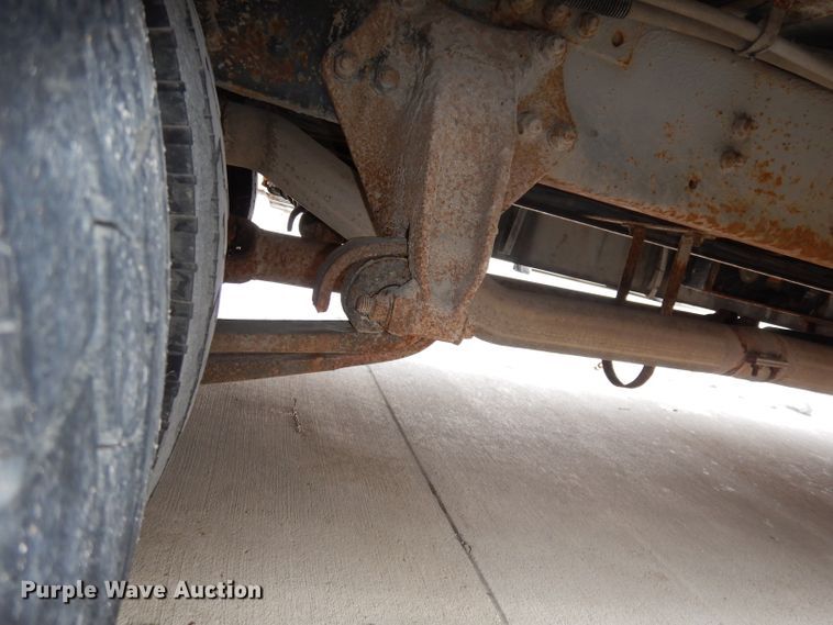 image for item DH8872 2008 Freightliner B2  school bus