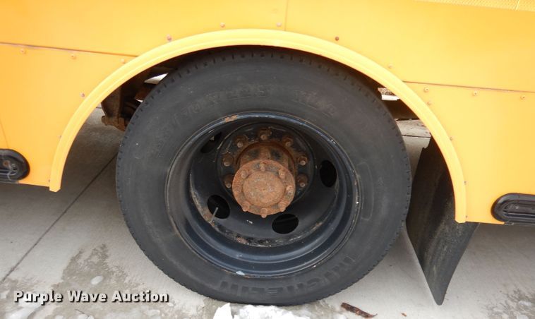 image for item DH8872 2008 Freightliner B2  school bus