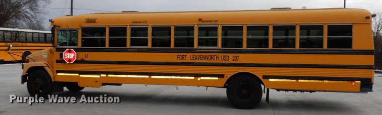 image for item DH8873 2003 Freightliner FS65  school bus