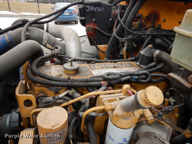 image for item DH8873 2003 Freightliner FS65  school bus