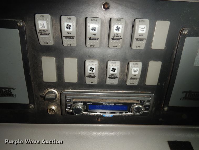 image for item DH8873 2003 Freightliner FS65  school bus