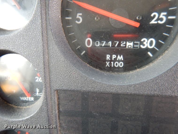 image for item DH8873 2003 Freightliner FS65  school bus