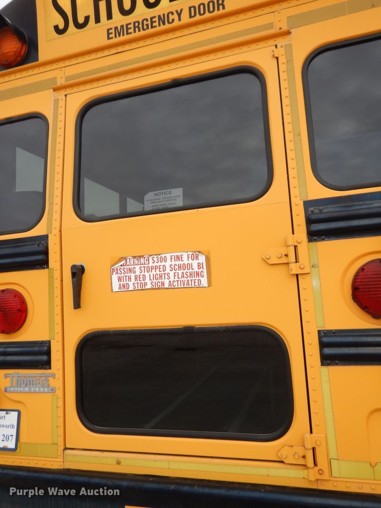 image for item DH8873 2003 Freightliner FS65  school bus