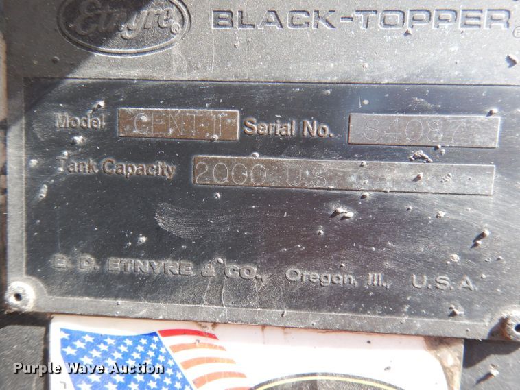 image for item DH8892 1998 Freightliner FL70  oil distributor truck