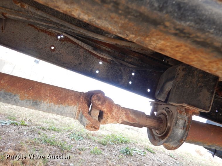 image for item DK3028 1998 Ford F700  dump flatbed truck