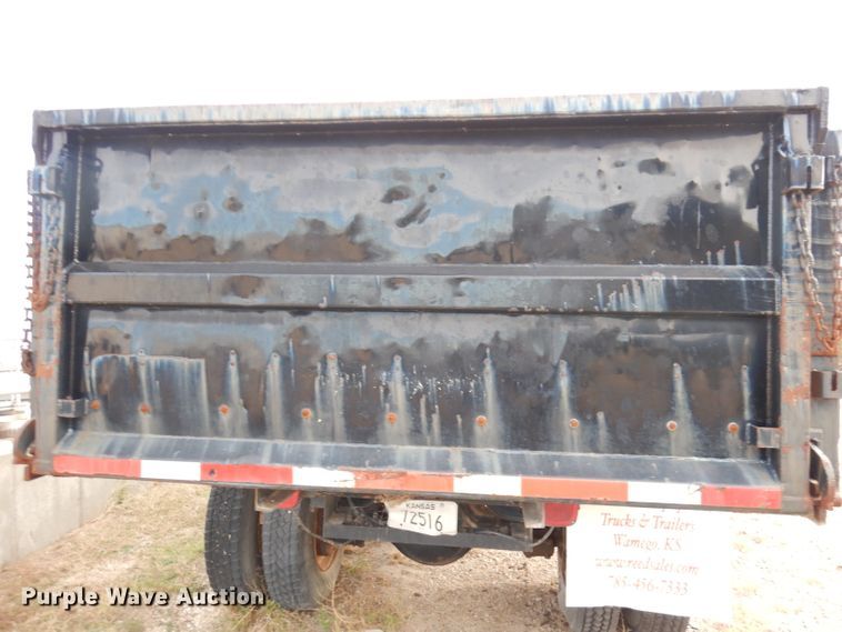 image for item DK3028 1998 Ford F700  dump flatbed truck