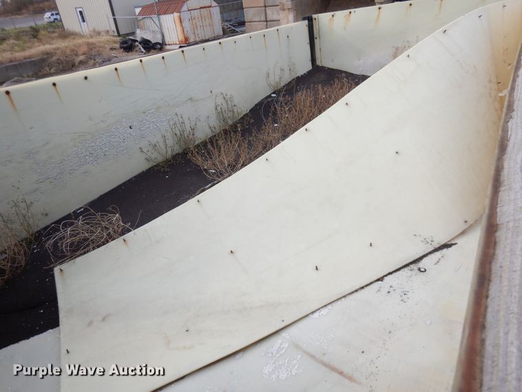 image for item DK3028 1998 Ford F700  dump flatbed truck