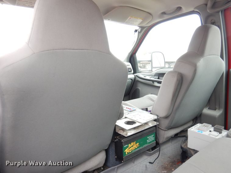 image for item DK3133 2005 Ford F550 Super Duty XLT  brush fire truck