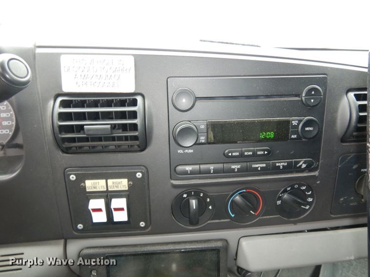 image for item DK3133 2005 Ford F550 Super Duty XLT  brush fire truck