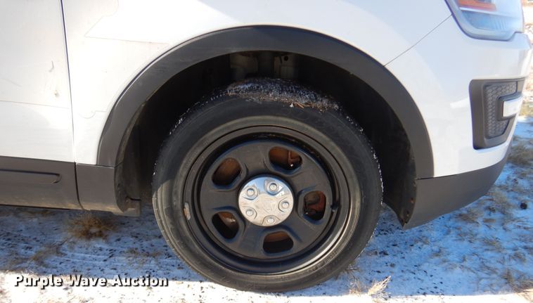 image for item DK3460 2017 Ford Explorer Police Interceptor  SUV