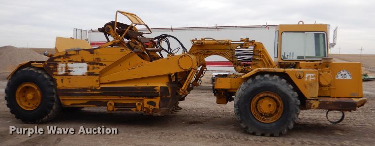 image for item DK7253 1977 Caterpillar 613B  elevating scraper